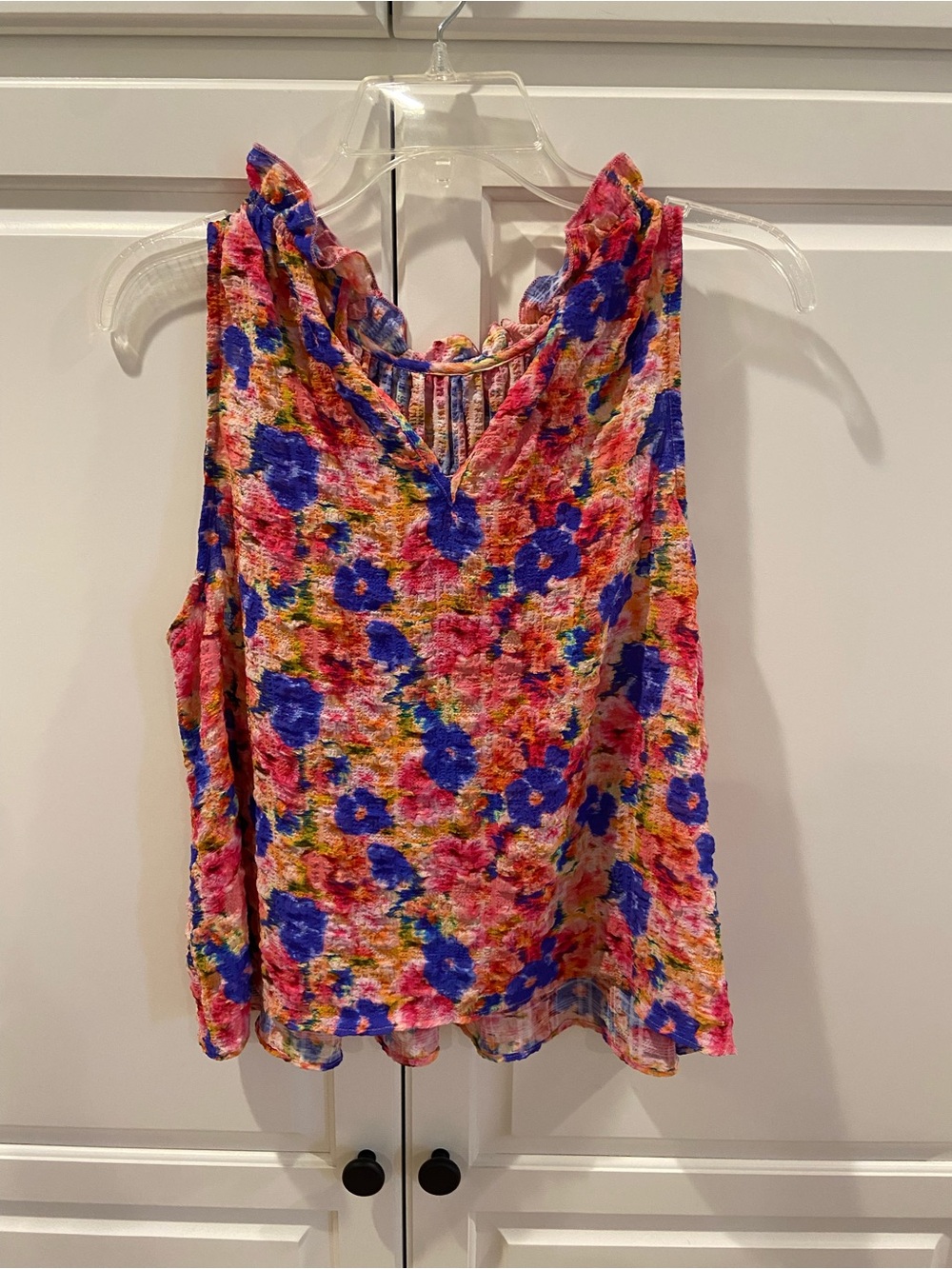 Floral Ruffle V-Neck Tank Top - Pink & Blue